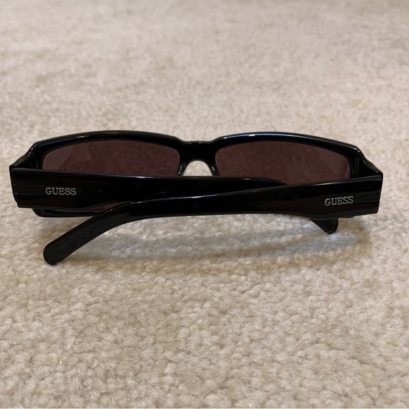 Guess by Marciano Kids Sunglasses Black Plastic Frame with Case Cloth GU 6217 - Picture 8 of 16